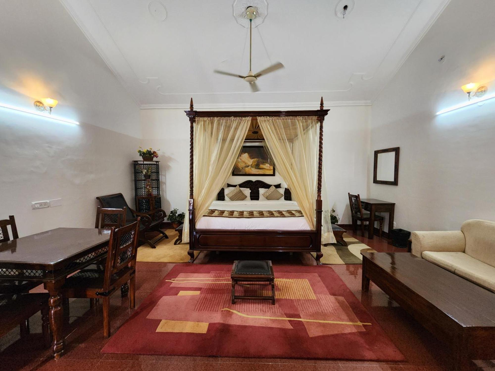 Hotel Royal Ark - Kasauli Exteriér fotografie